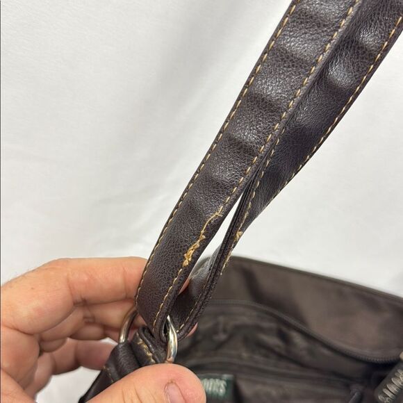 Roots Brown Messenger Bag with Adjustable Strap and Flap Closure - Picture 4 of 5